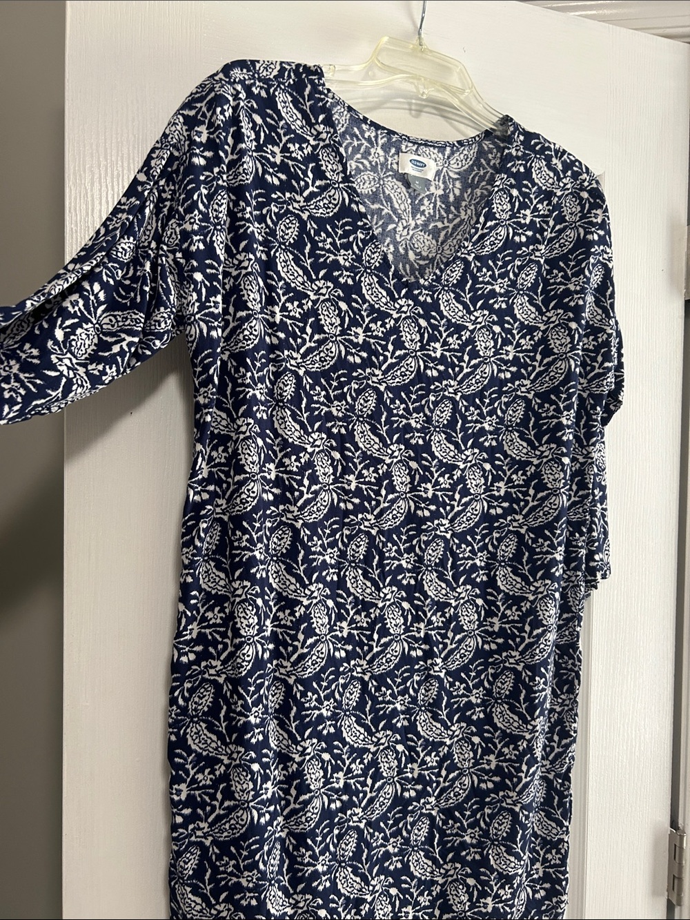 Old Navy Tunic Style Navy and White dress, size medium